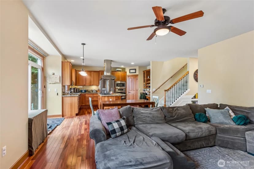 Property photo for 10416 Se 273rd Place, Kent photo 14