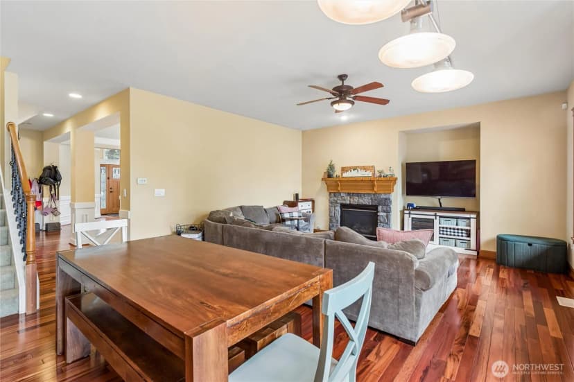 Property photo for 10416 Se 273rd Place, Kent photo 13