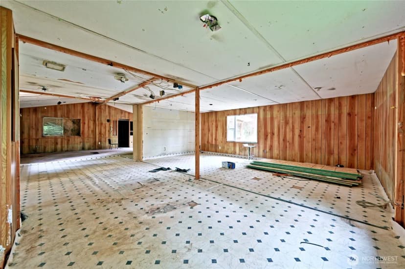 Property photo for 2272 Long Lake Road Se, Port Orchard photo 35