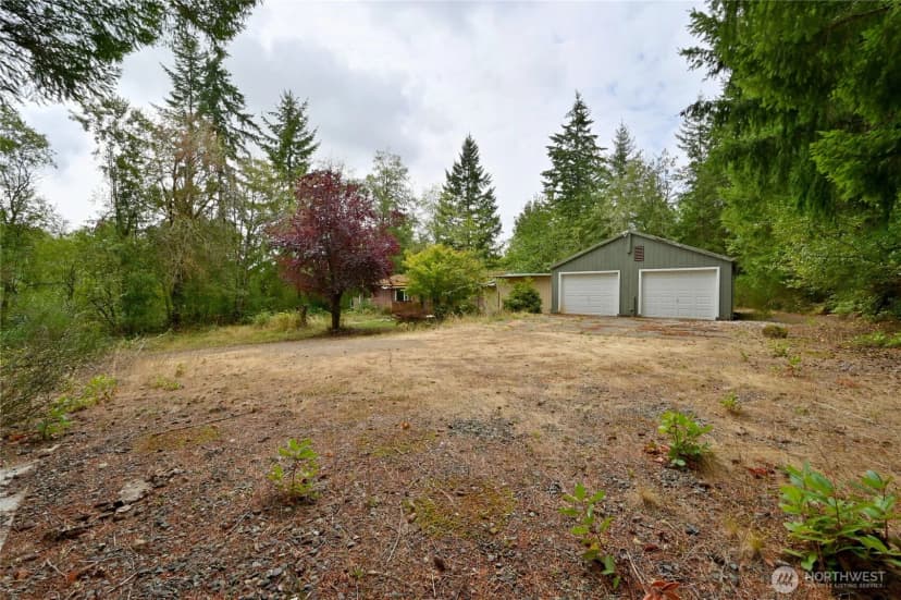 Property photo for 2272 Long Lake Road Se, Port Orchard photo 37