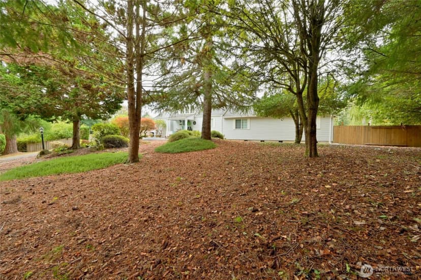 Property photo for 2272 Long Lake Road Se, Port Orchard photo 21