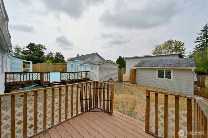 Property photo for 2272 Long Lake Road Se, Port Orchard photo 23