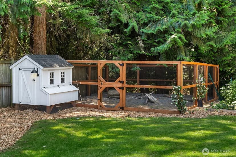 Property photo for 1247 293rd Avenue Ne, Carnation photo 32