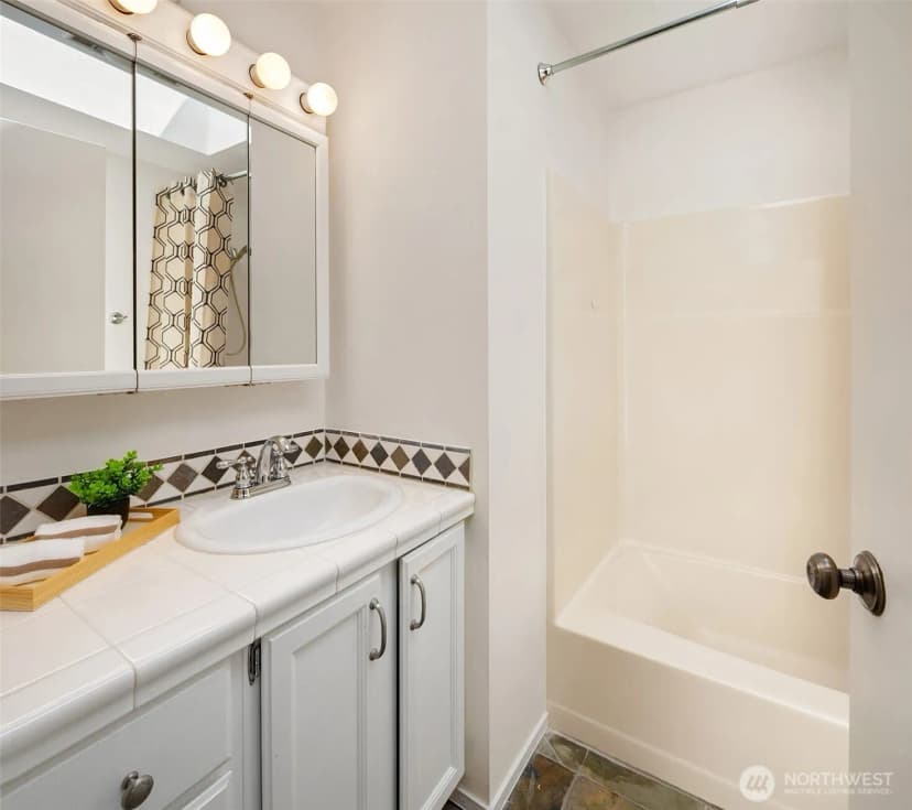 Property photo for 1247 293rd Avenue Ne, Carnation photo 24