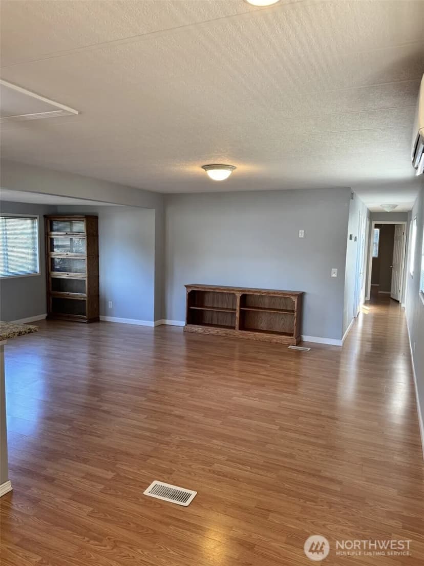 Property photo for 25739 135th Avenue Se #1, Kent photo 6