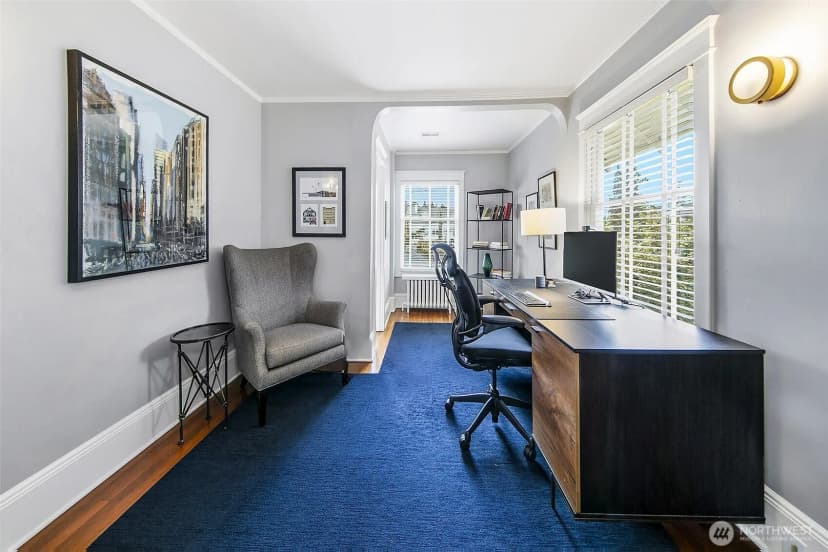Property photo for 1239 20th Avenue E, Seattle photo 18