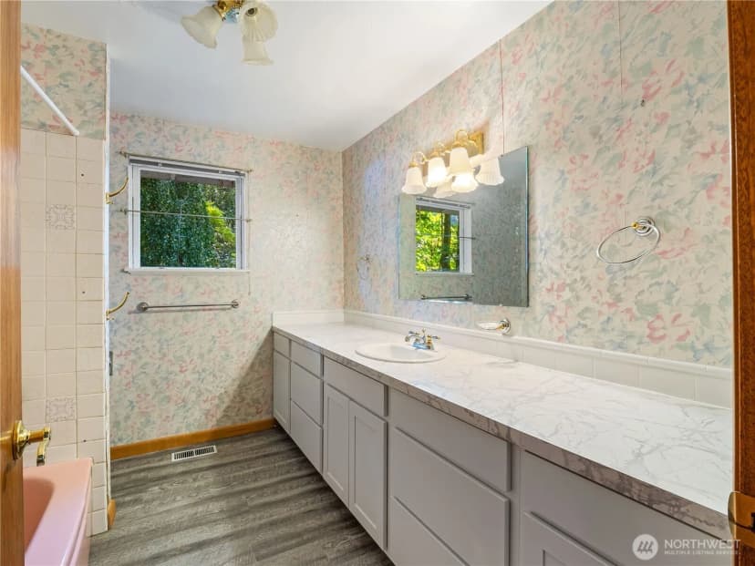 Property photo for 31233 22nd Avenue Sw, Federal Way photo 17