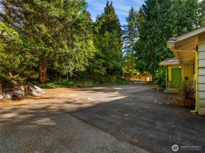 Property photo for 31233 22nd Avenue Sw, Federal Way photo 4