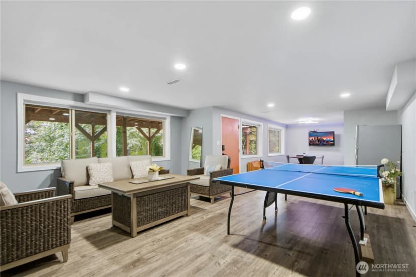 Property photo for 18534 55th Avenue Ne, Kenmore photo 23