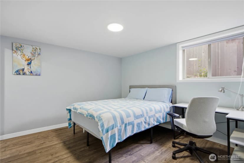 Property photo for 18534 55th Avenue Ne, Kenmore photo 27