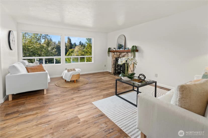 Property photo for 19803 Ashworth Avenue N, Shoreline photo 6