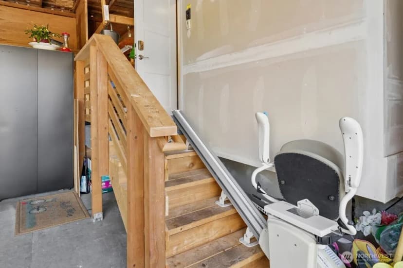 Property photo for 19803 Ashworth Avenue N, Shoreline photo 33
