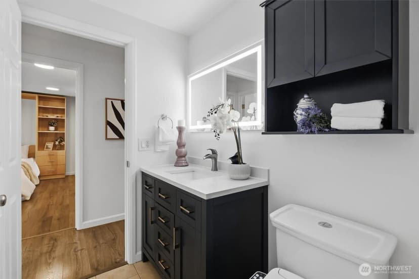 Property photo for 1601 E Columbia Street #104, Seattle photo 23
