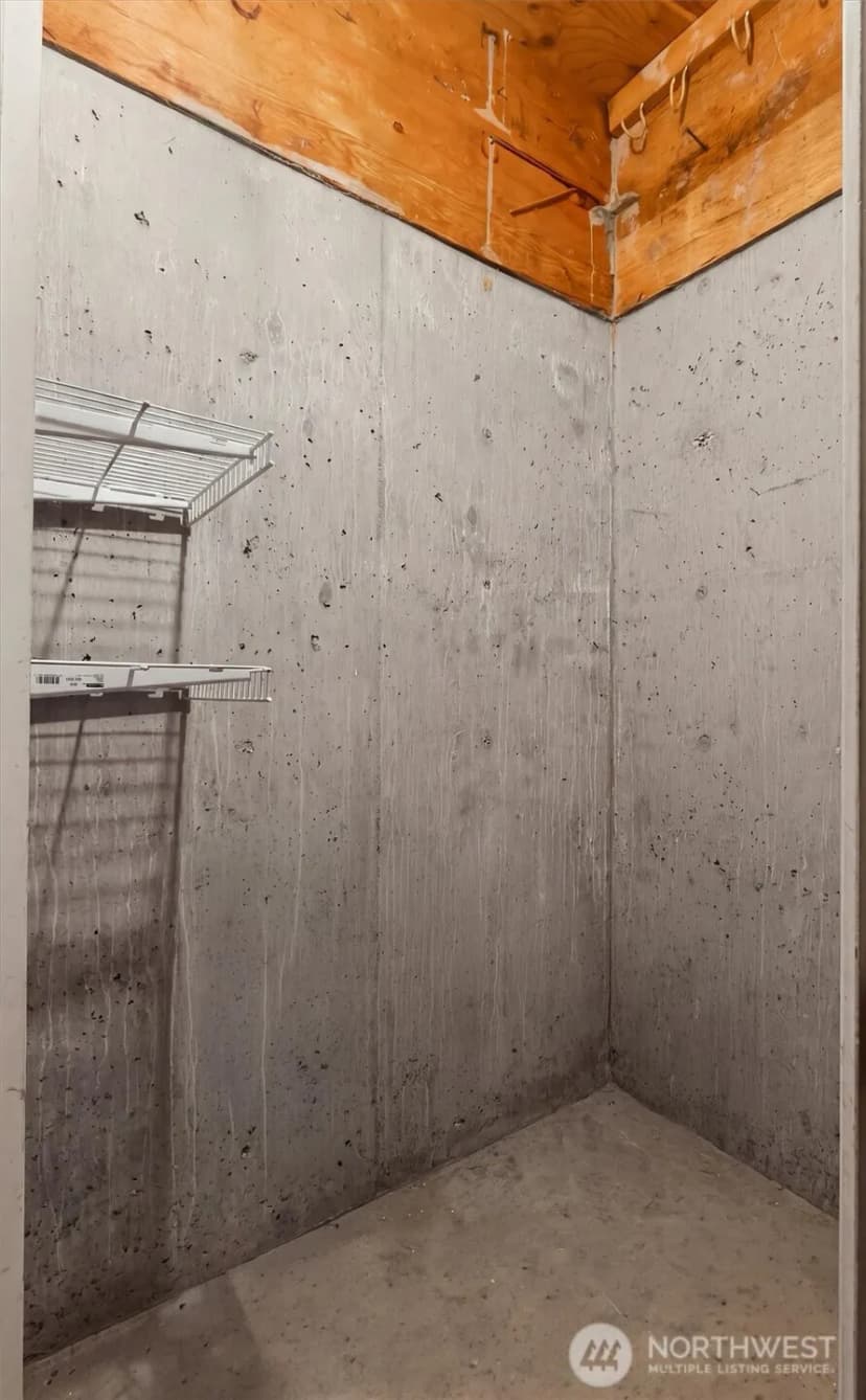 Property photo for 1601 E Columbia Street #104, Seattle photo 35