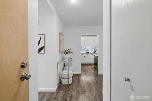 Property photo for 1601 E Columbia Street #104, Seattle photo 3