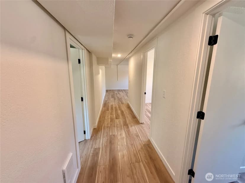 Property photo for 5611 N 48th Street, Tacoma photo 25