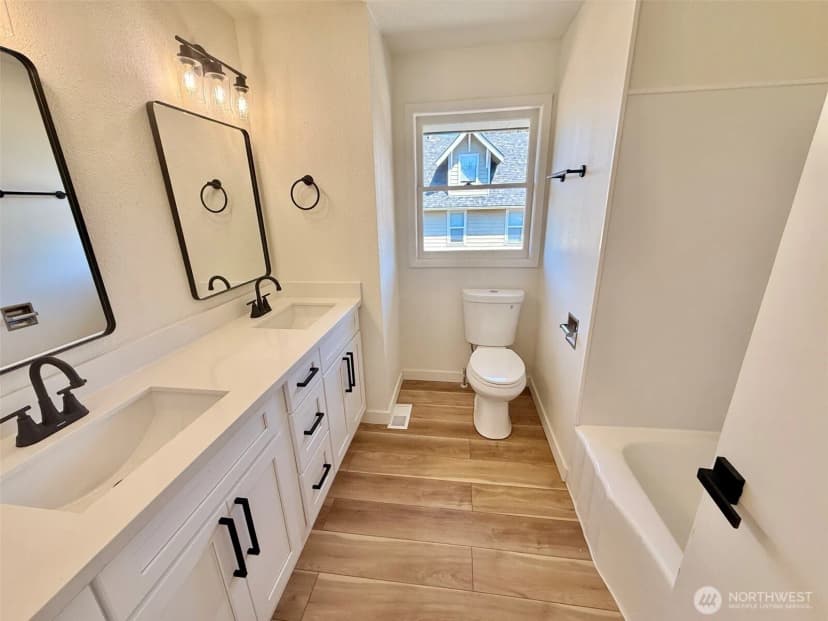Property photo for 5611 N 48th Street, Tacoma photo 15