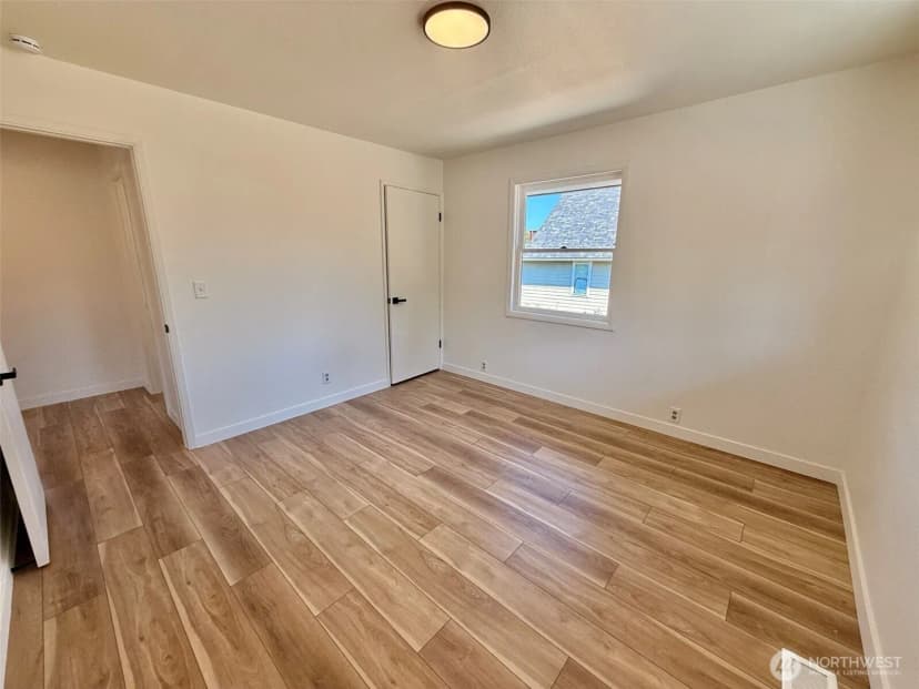 Property photo for 5611 N 48th Street, Tacoma photo 17