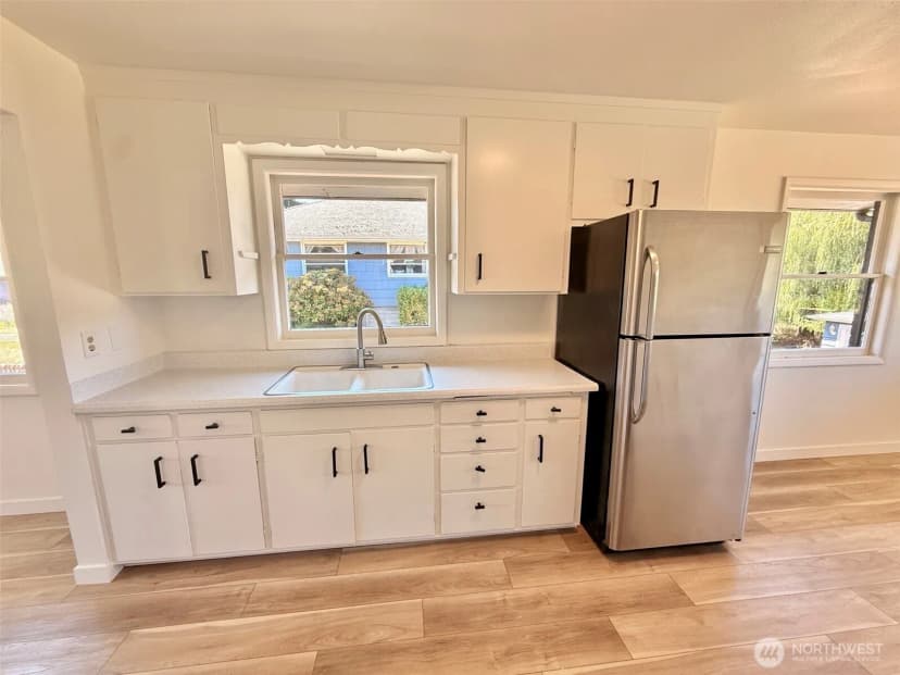 Property photo for 5611 N 48th Street, Tacoma photo 9