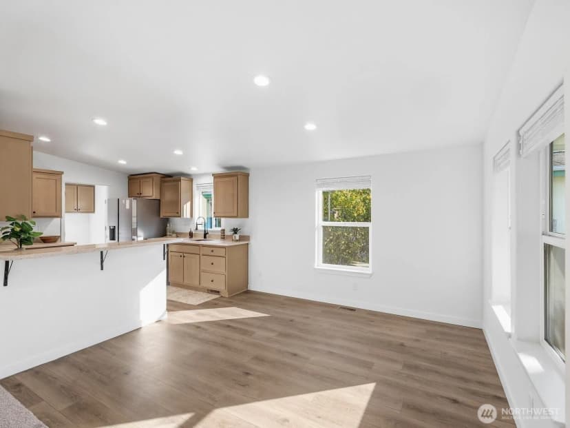 Property photo for 23825 15th Avenue Se #95, Bothell photo 4