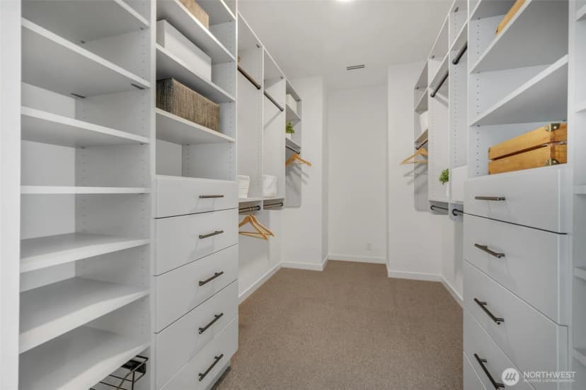 Property photo for 6015 53rd Avenue Ne, Seattle photo 27