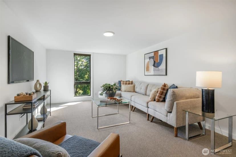 Property photo for 6015 53rd Avenue Ne, Seattle photo 23