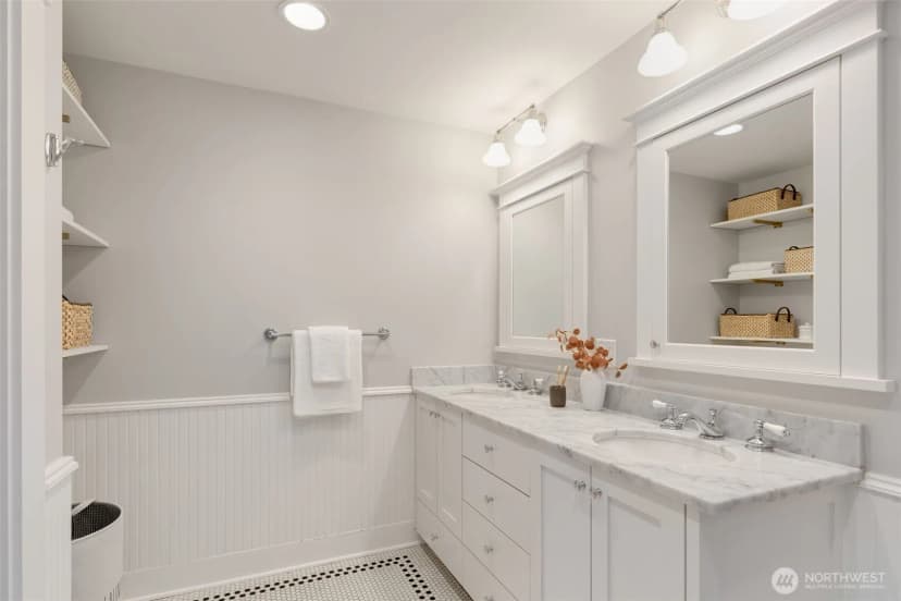 Property photo for 463 Lynn Street, Seattle photo 29