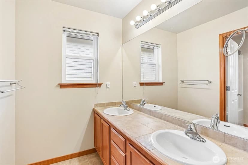 Property photo for 2533 143rd Lane Sw, Lynnwood photo 17