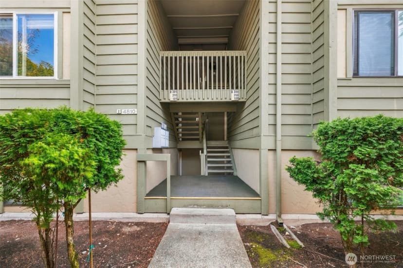 Property photo for 4810 S 187th Place #b-205, Seattle photo 20
