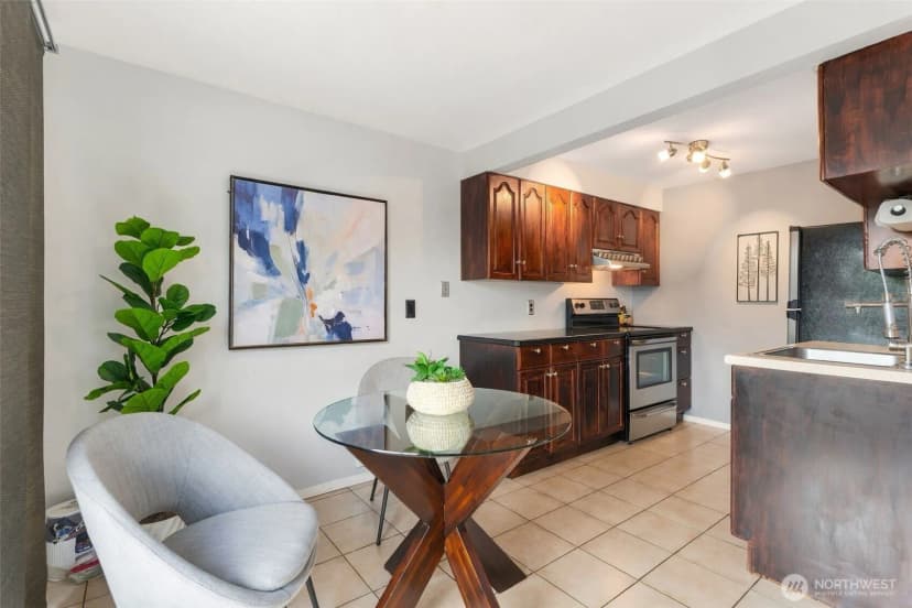 Property photo for 4810 S 187th Place #b-205, Seattle photo 7
