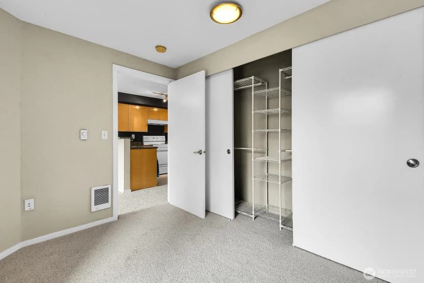 Property photo for 425 Vine Street #405, Seattle photo 24