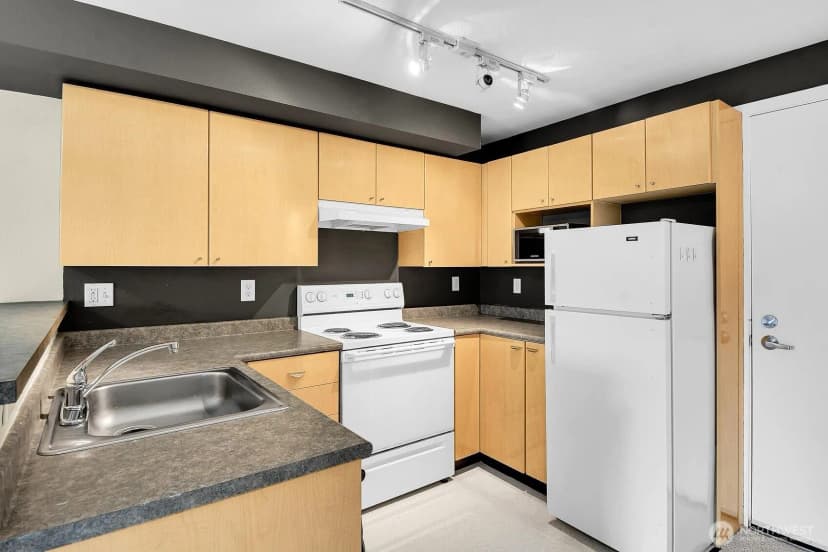 Property photo for 425 Vine Street #405, Seattle photo 14