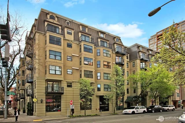 Property photo for 425 Vine Street #405, Seattle photo 4