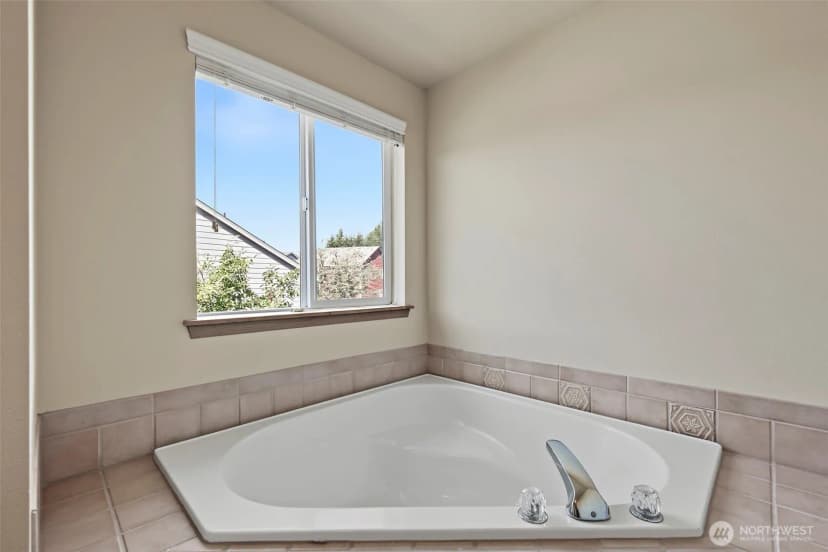 Property photo for 25711 162nd Place Se, Covington photo 18