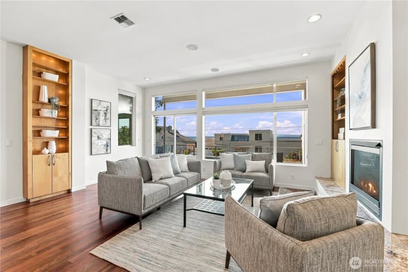 Property photo for 19408 Richmond Beach Drive Nw #a, Shoreline photo 4