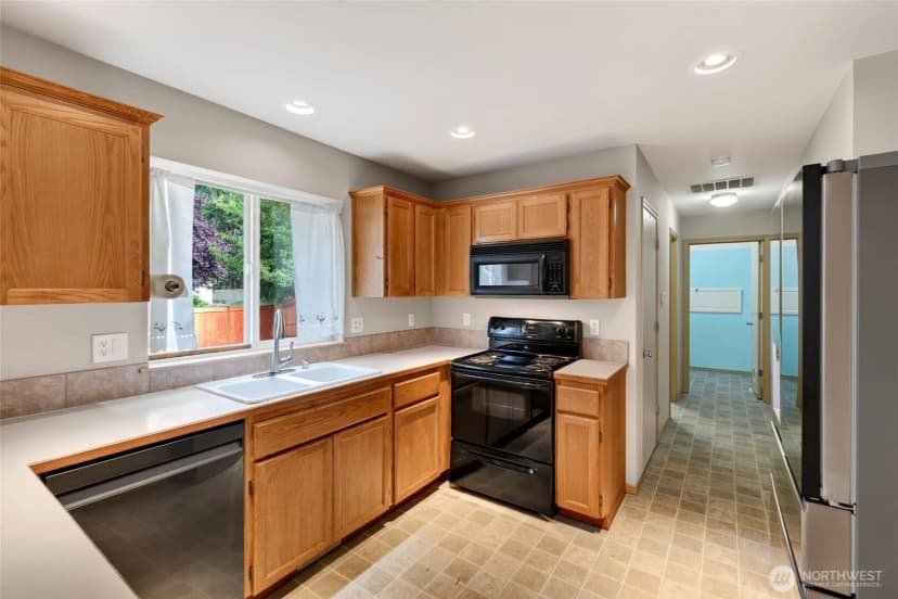 Property photo for 3607 185th Street Ct E, Tacoma photo 14