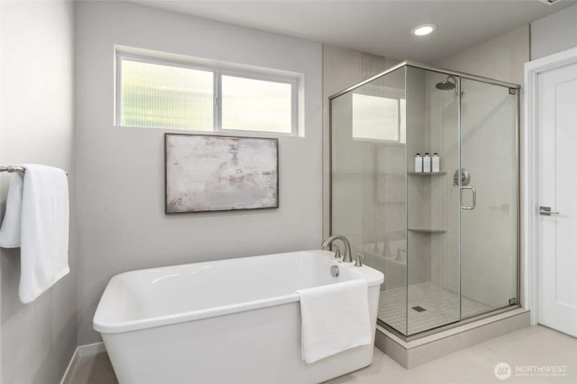 Property photo for 13530 Ne 128th Place, Kirkland photo 23