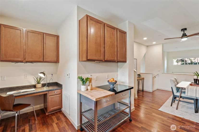 Property photo for 4824 Pointes Drive, Mukilteo photo 19