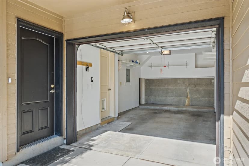 Property photo for 4824 Pointes Drive, Mukilteo photo 35