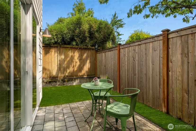 Property photo for 8530 13th Avenue Nw #b, Seattle photo 36
