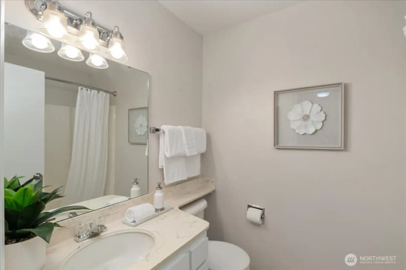 Property photo for 2508 175th Avenue Ne, Redmond photo 23