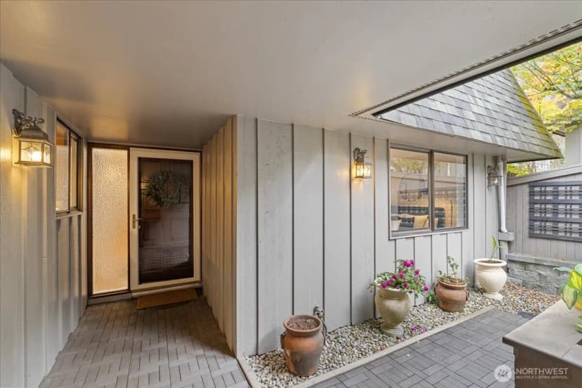 Property photo for 2508 175th Avenue Ne, Redmond photo 3