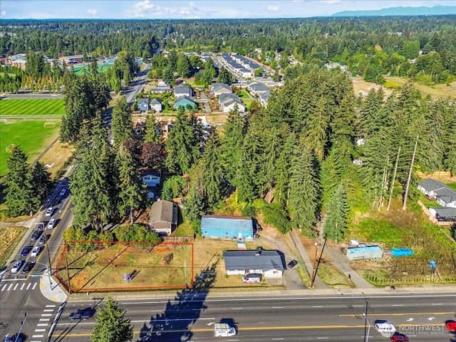 Property photo for 9319 128th Street E, Puyallup photo 2