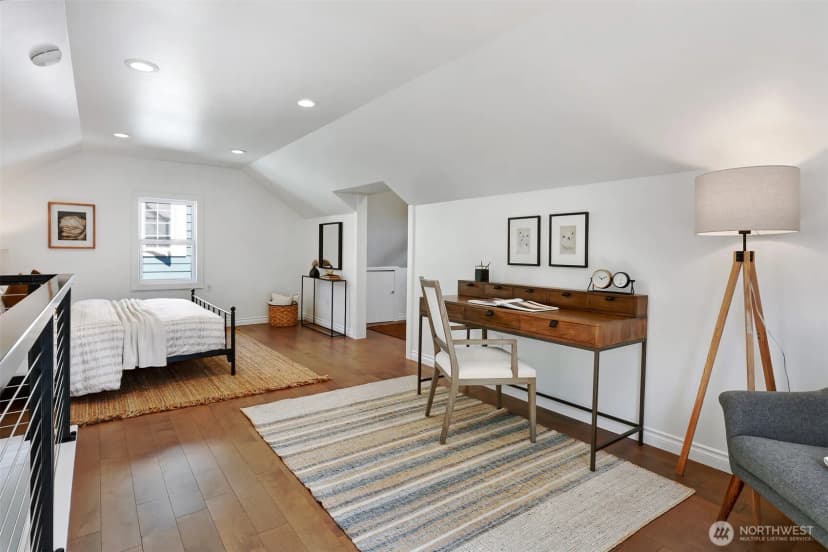 Property photo for 6527 12th Avenue Nw, Seattle photo 15