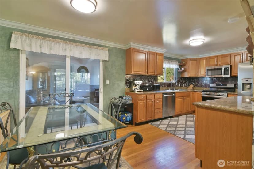 Property photo for 23116 80th Place W, Edmonds photo 6