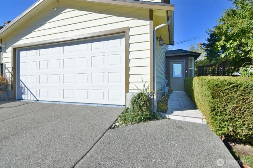 Property photo for 23116 80th Place W, Edmonds photo 21