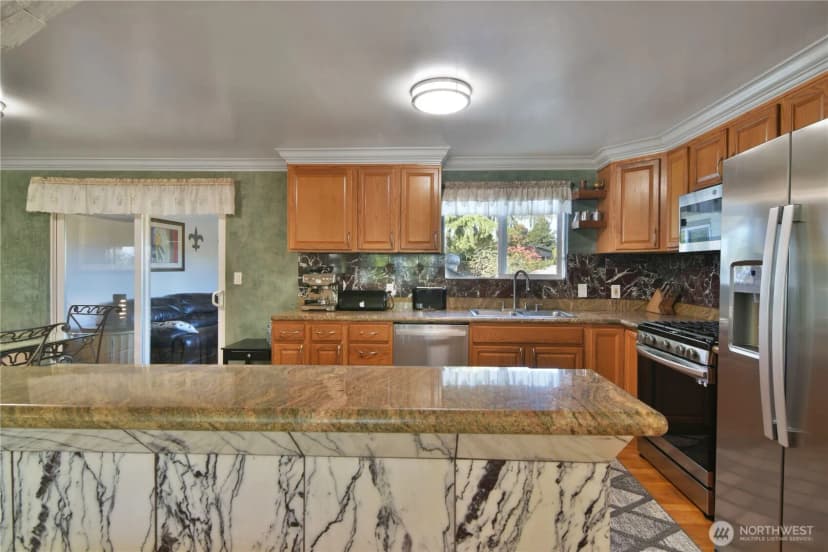 Property photo for 23116 80th Place W, Edmonds photo 9