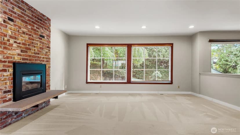Property photo for 4850 S Spencer Street, Seattle photo 2
