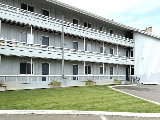 Property photo for 651 Ocean Shores Boulevard Nw #108, Ocean Shores photo 2