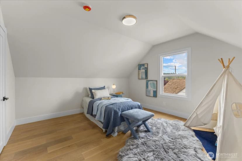 Property photo for 3254 Nw Market Street, Seattle photo 19